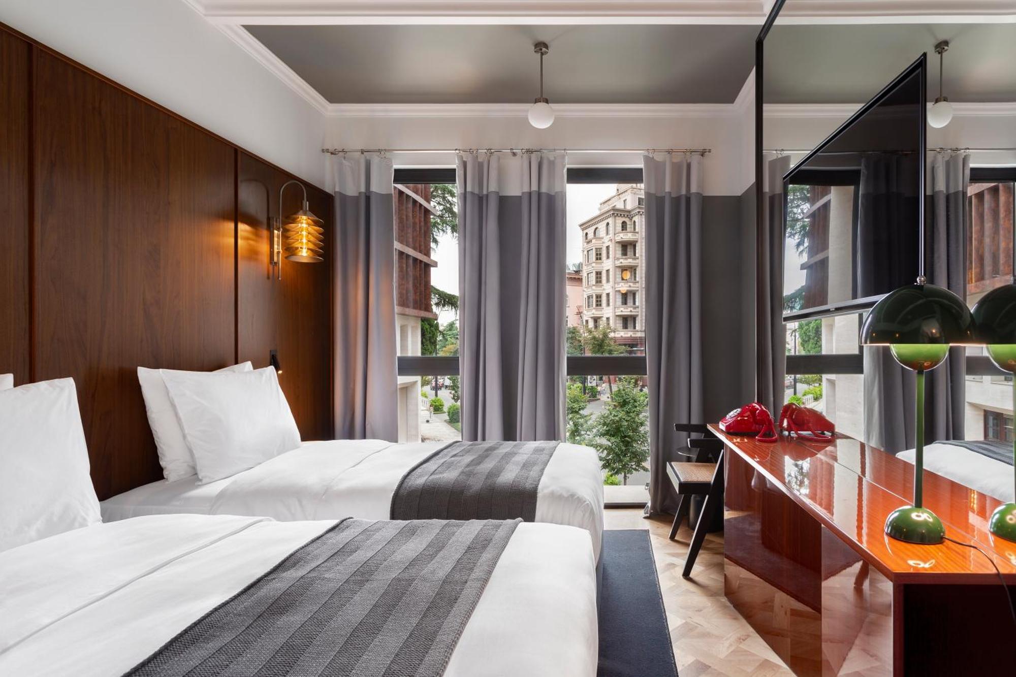 Hotel Afisha Tbilisi Exteriör bild